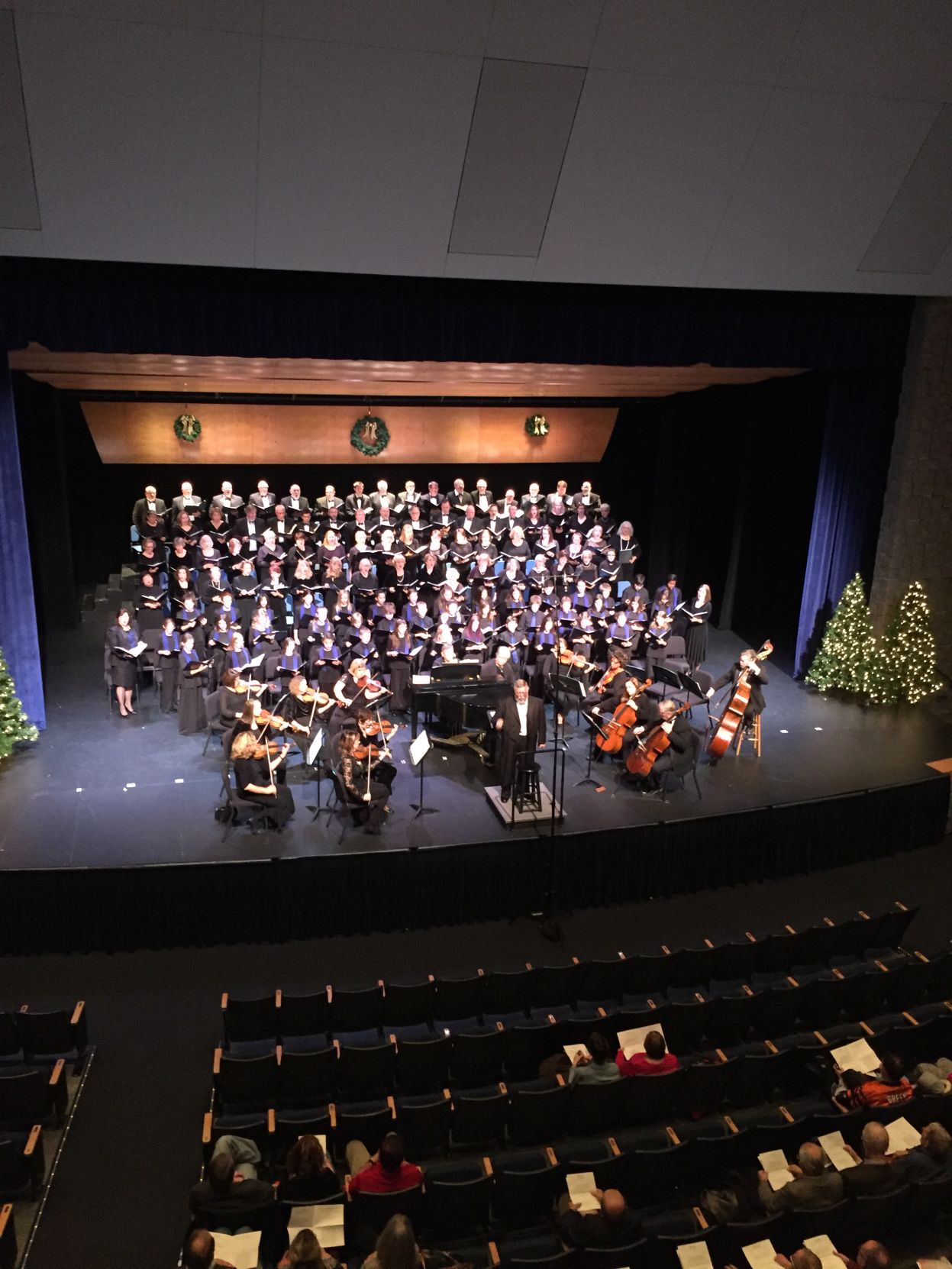 WES25chorale50-1.jpg